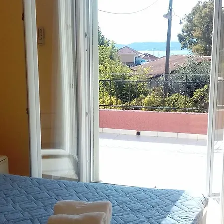 Yellow House Apartament Lassi (Kefalonia)
